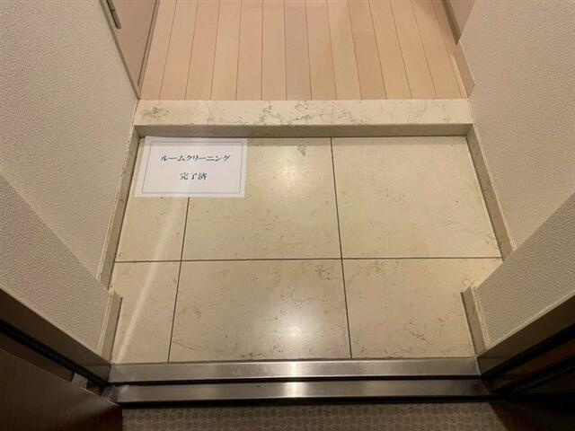 プレスタイル森下の玄関