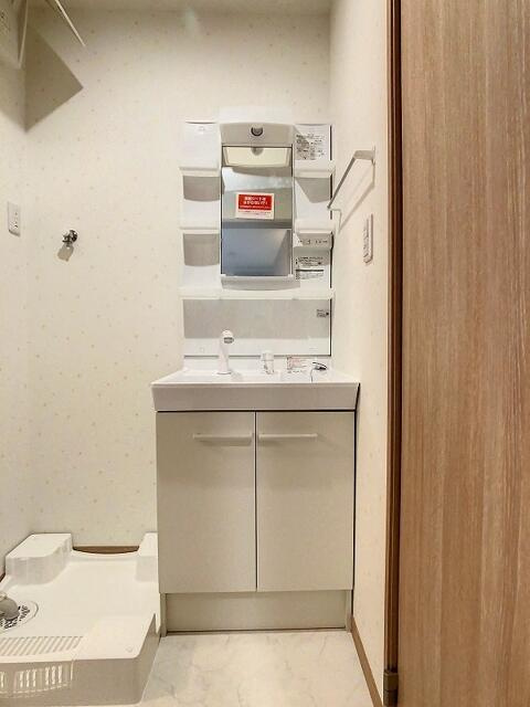 Ｖｉｌｌｅ　Ｖｉｌｌａｇｅ亀戸の独立洗面台
