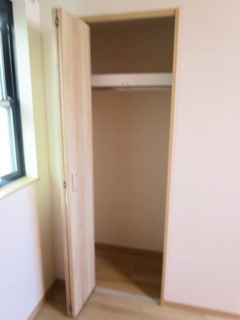 ＲＯＷ　ＨＯＵＳＥ王子本町の収納