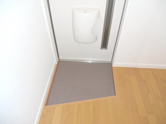 メゾンシャロットの玄関