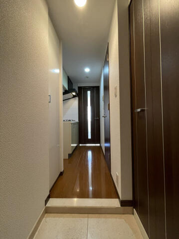 スカイコート押上の玄関|別タイプ参考写真