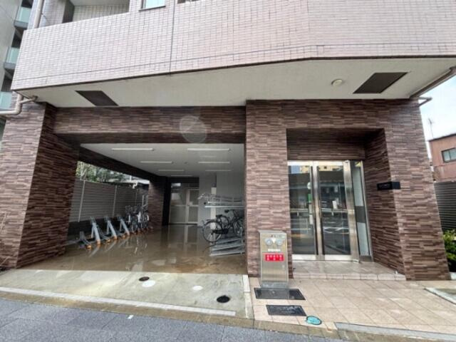 ラヴィエント南千住Ⅴのエントランス