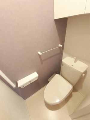 【トイレ】 | ウエスト　Ｆ | 清潔感のあるトイレです