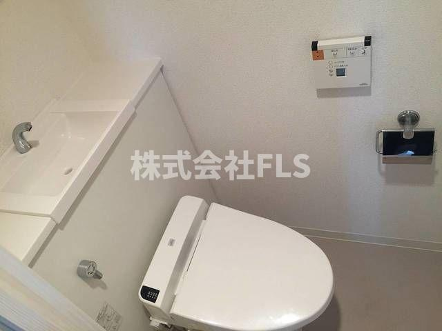 豊島区東池袋３丁目の賃貸マンションのトイレ