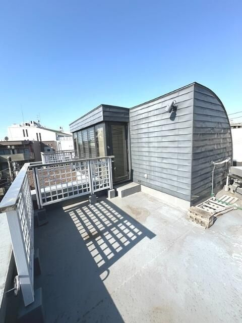 瀬田一丁目貸家の寝室|落ち着いた色調の寝室です