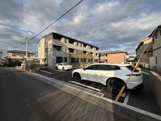 【駐車場】 | ミルト　ブリッサ　大原 | 駐車スペースもあります