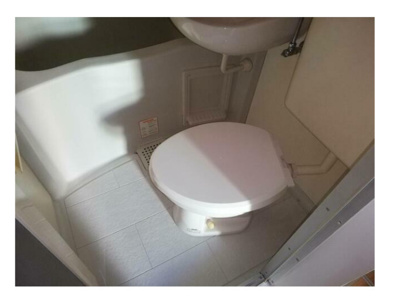 【トイレ】 | ユーアイハイム | 落ち着いた色調のトイレです