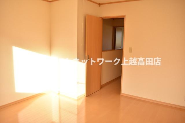 メリープラッツ平成町Ⅲの洋室|洋室8.5帖