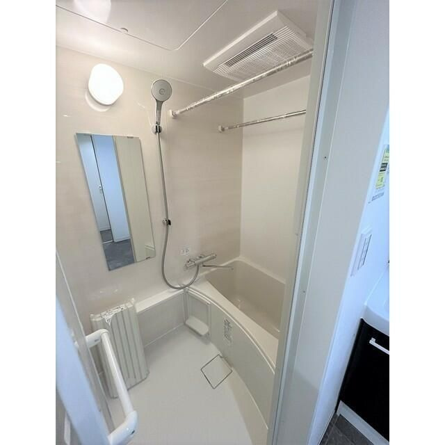 ＳＯＬＡＳＩＡ　ｒｅｓｉｄｅｎｃｅ世田谷代田の浴室