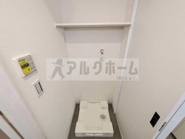 REGIES八尾駅前の玄関