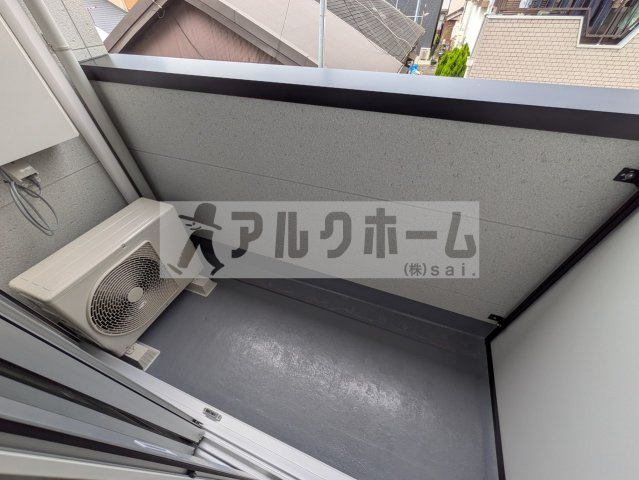 REGIES八尾駅前のバルコニー