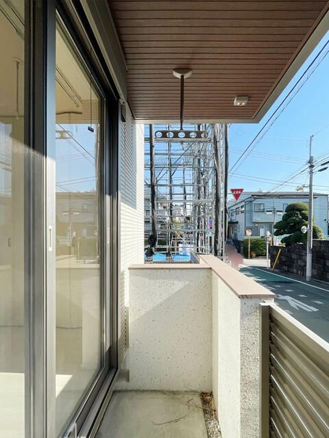 ソレイユ２１のバルコニー|バルコニーからの眺めを楽しみながら食事をしませんか
