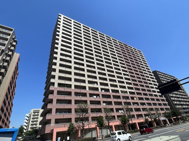 イーストパークス大島セントラルスクエアの外観