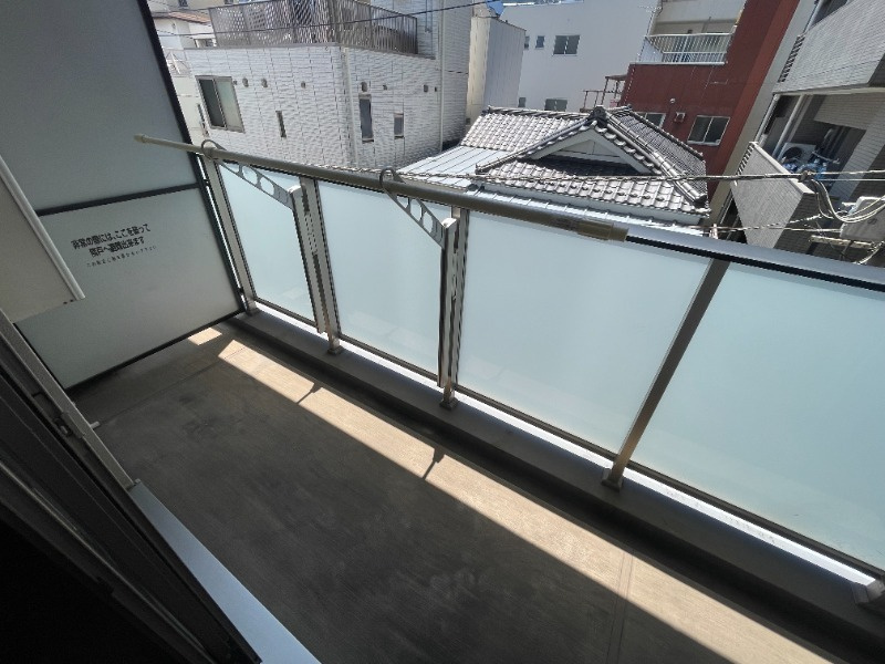 コンシェリア東京〈IRIYA STATION FRONT〉のシャワールーム