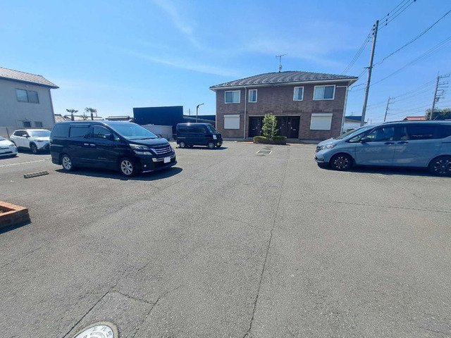 エミネンス　Ａ/Ｂの駐車場|駐車場