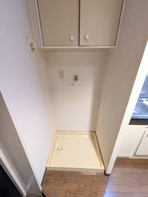◆室内洗濯機置き場◆※クリーニング前※