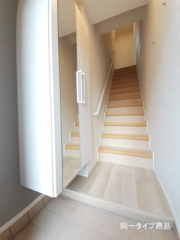 ファースト　サンライズⅡの玄関