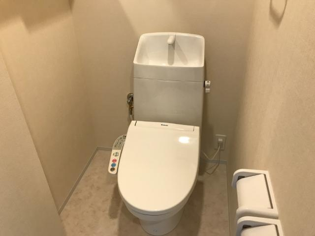 ベロニカのトイレ|トイレ
