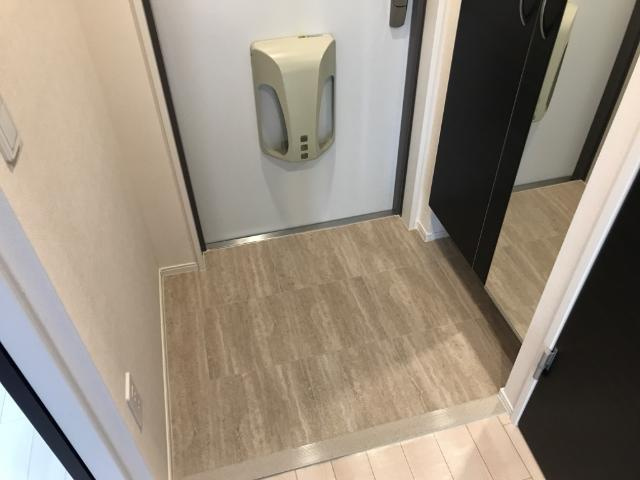 ベロニカの玄関|玄関