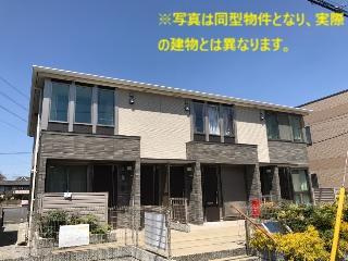 ＧＲＡＮＤＩＲ(グランディール)の外観|外観写真（昼）
