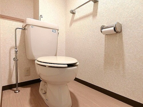 トーカンマンション山根町センターウィングのトイレ|洗浄機能付き便座　※内装工事前