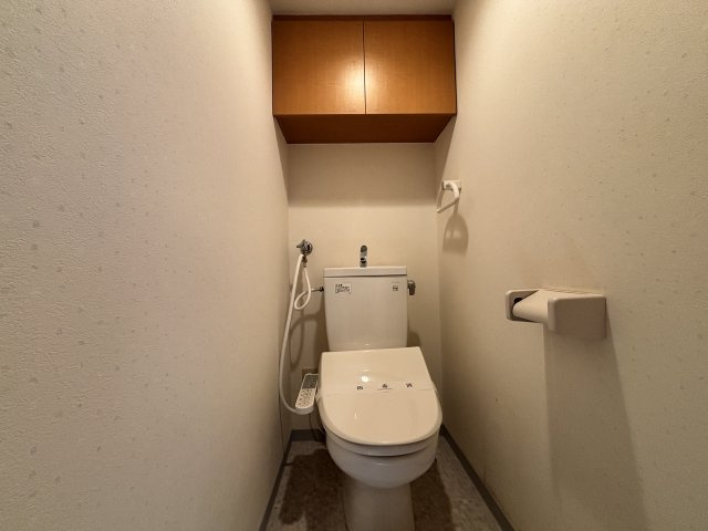 札幌市南区澄川四条２丁目のアパートのトイレ
