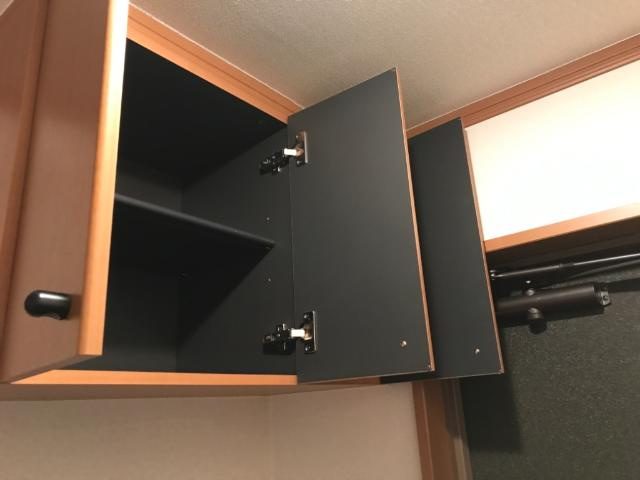 サンモールの収納|上段下駄箱