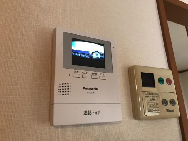 サンモールの内装|カメラ付インターホン