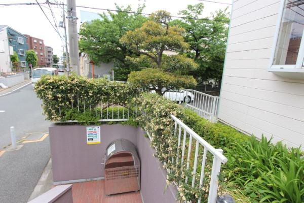 パレーシャル玉川のエントランス