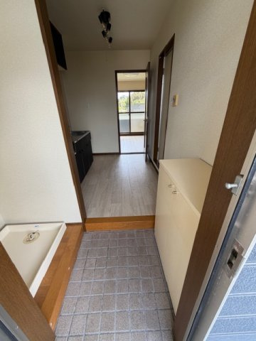 フライハイト麻郷の玄関