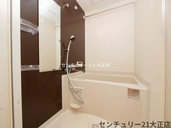 Metrosa弁天町の浴室