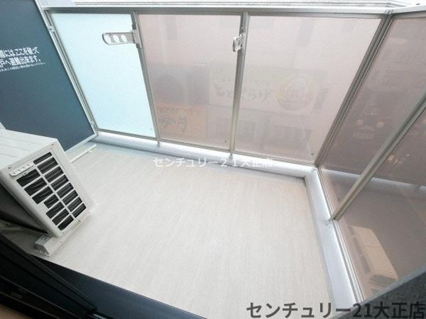Metrosa弁天町のバルコニー