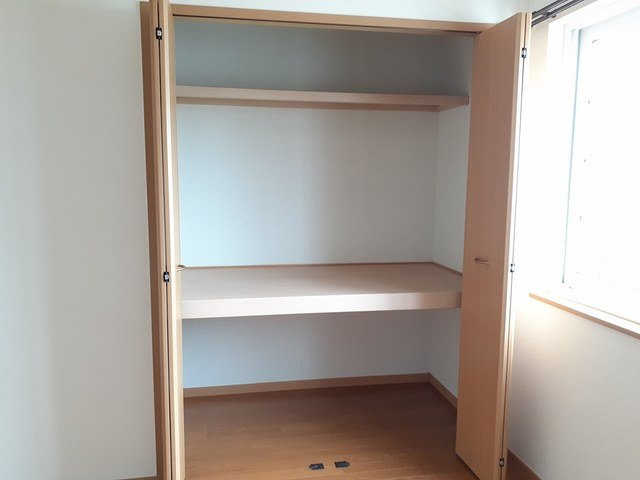 フローリアの収納|収納豊富です