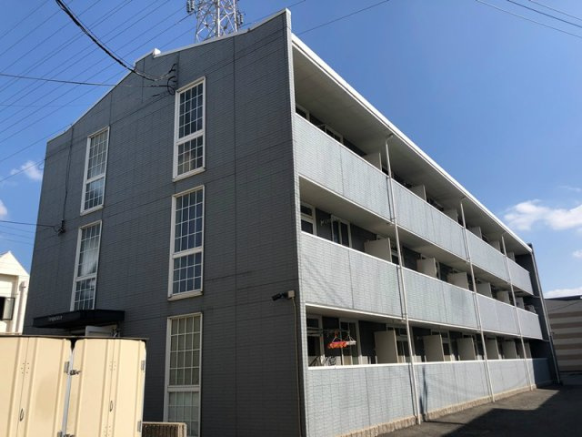 レオパレスエンディヴァーの外観
