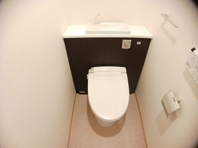 プラジュ千種のトイレ