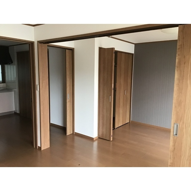 東栄マンションの内装