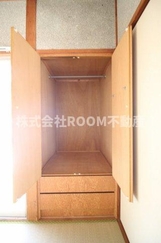 野村貸家(下川東)の玄関