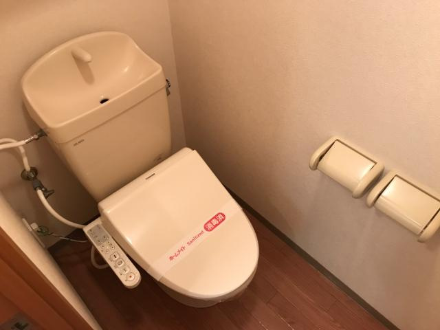 コンフォールのトイレ|トイレ