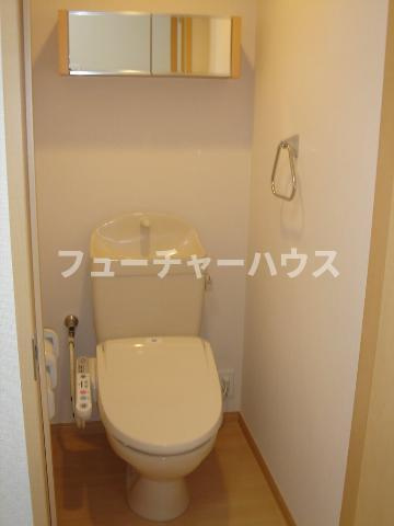 アーデン（ＡＲＤＥＮ）のトイレ|シャワー付トイレ