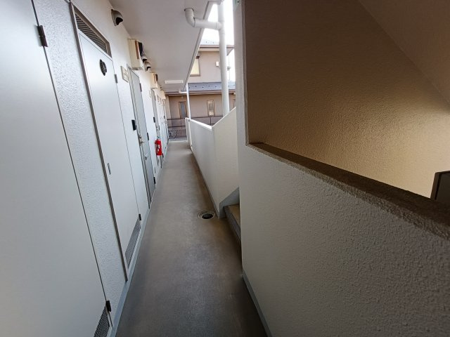 川口市北原台１丁目の賃貸マンションのロビー