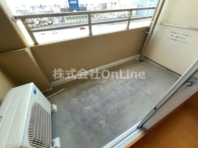 ディナスティ東大阪センターフィールドのバルコニー