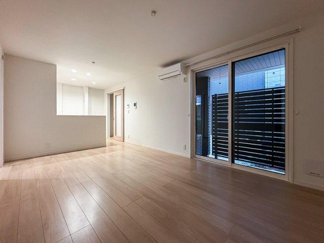 BLOOM COURTの居間・リビング