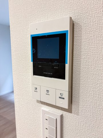 BLOOM COURTの設備|モニター付きインターホン