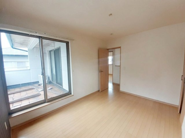 宇土市新小路町の中古一戸建の洋室|6帖