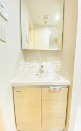 グランヴァンプレミアム新小岩の洗面所
