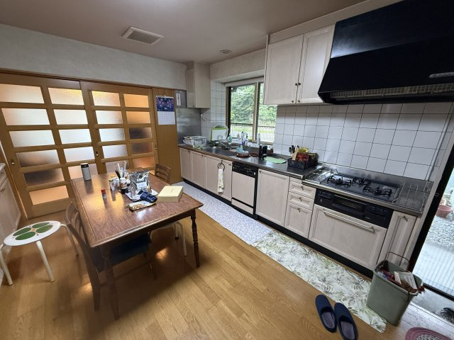 26/9/16NEW　戸建　下呂市湯之島　3200万のキッチン