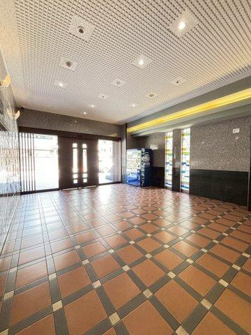 福岡市博多区博多駅前１丁目の賃貸マンションのロビー