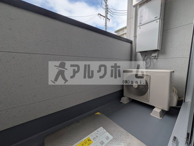 REGIES八尾駅前のバルコニー