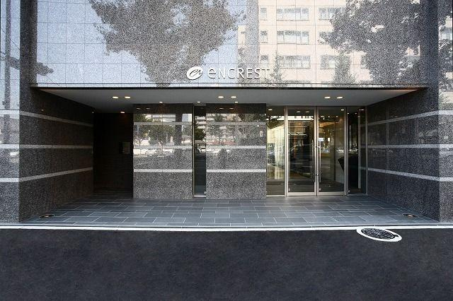 福岡市博多区比恵町の賃貸マンションのエントランス