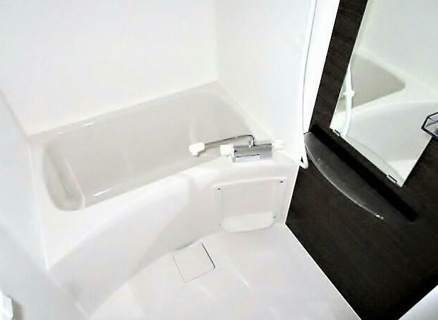 川崎市多摩区菅２丁目の賃貸マンションの浴室
